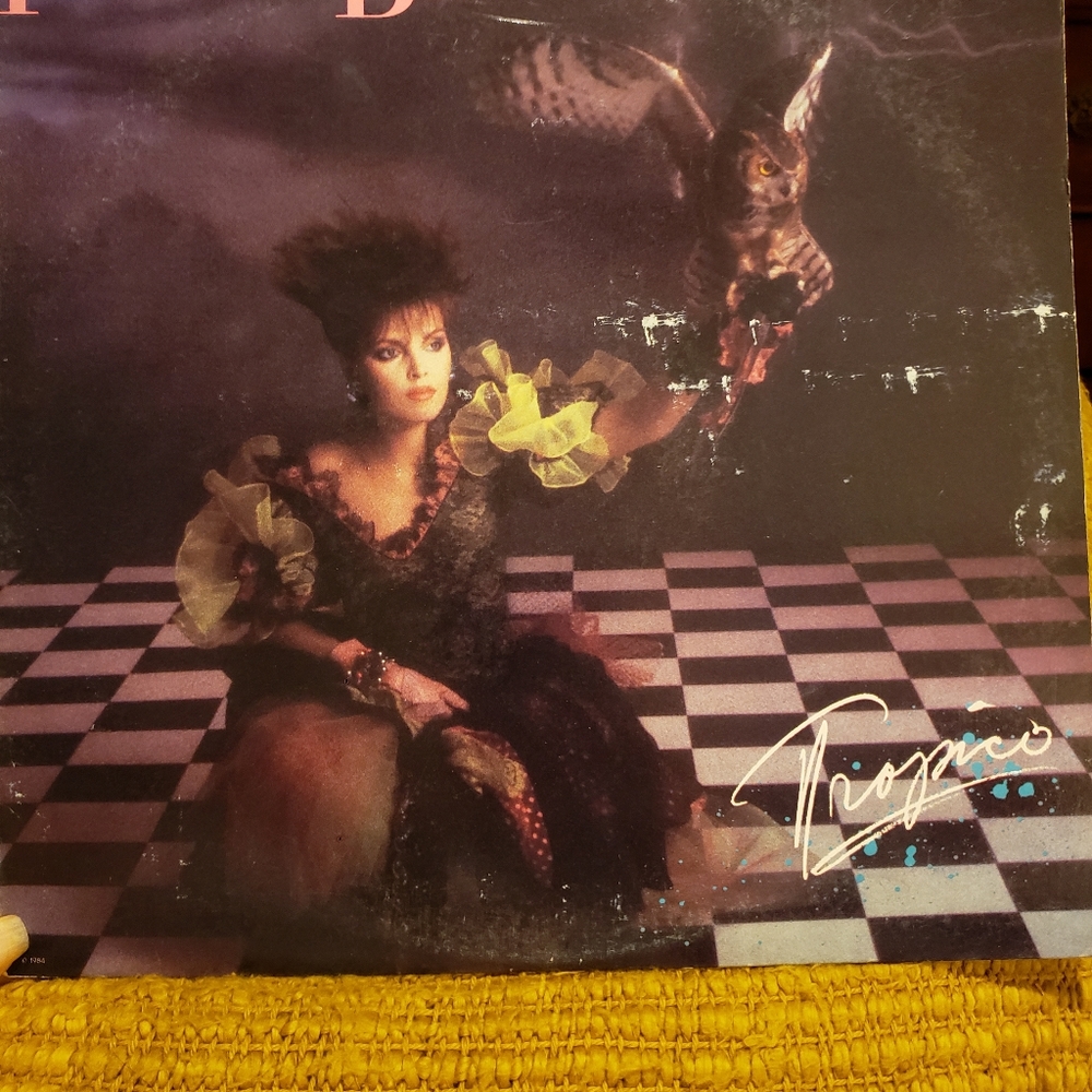 Pat Benatar vinyl record album LP Tropico 1980s vintage retro